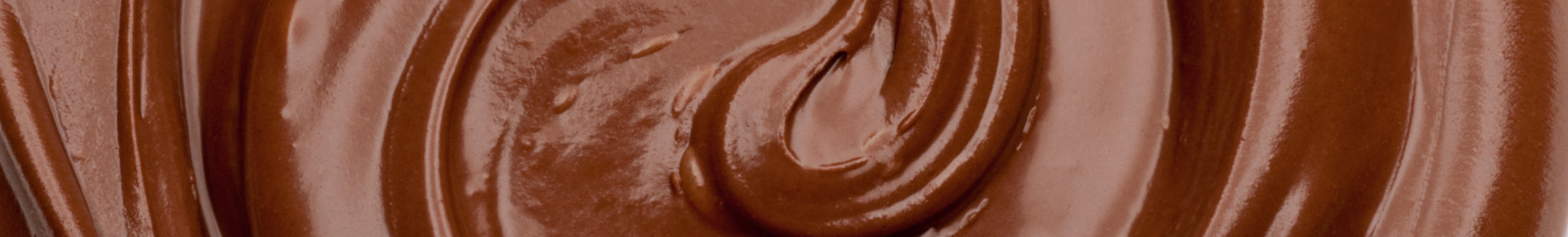 Lasciati conquistare dalle mousse al cioccolato con sfoglie di fondente Nero Perugina!