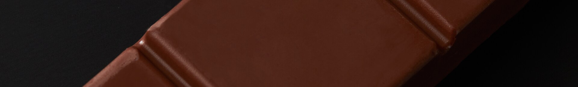 Nero Perugina Nocciole e Latte. Nero Perugina Nocciole e Latte.