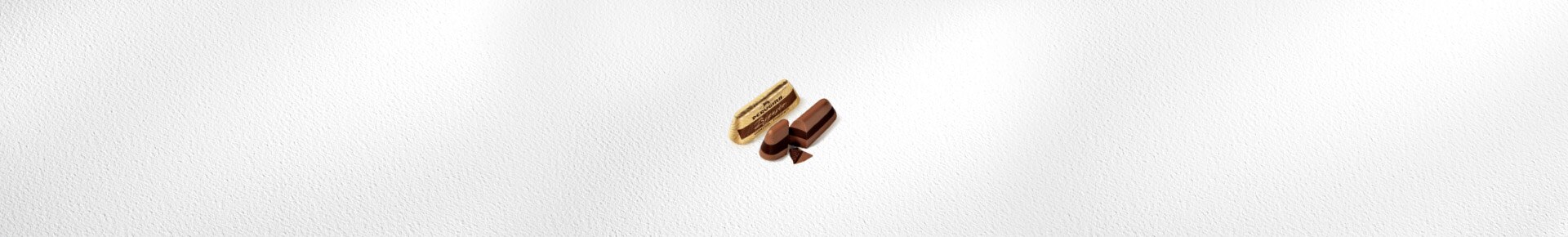 Gianduiotto Bigusto Fondente Perugina con gianduia e cioccolato fondente Perugina Gianduiotto Bigusto Fondente Perugina con gianduia e cioccolato fondente Perugina