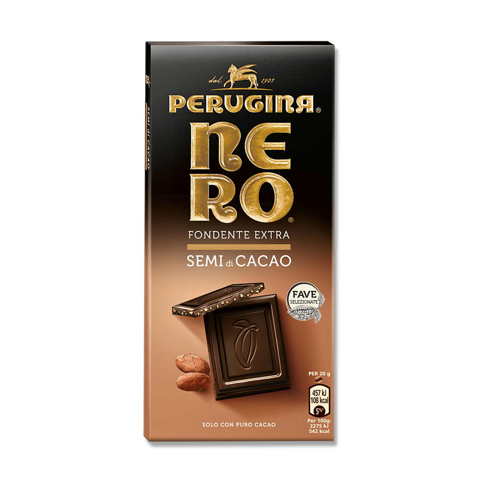 Nero Perugina con granella di semi di cacao. Nero Perugina con granella di semi di cacao.