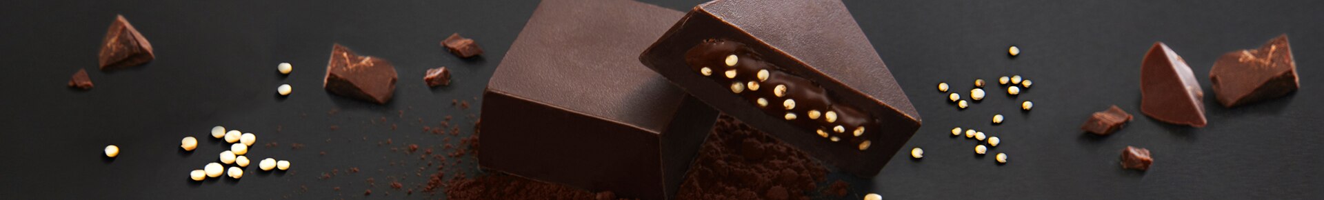 Cioccolato Nero Fondente al gusto Mirtillo e Quinoa, novità assoluta Cioccolato Nero Fondente gusto Mirtillo e Quinoa