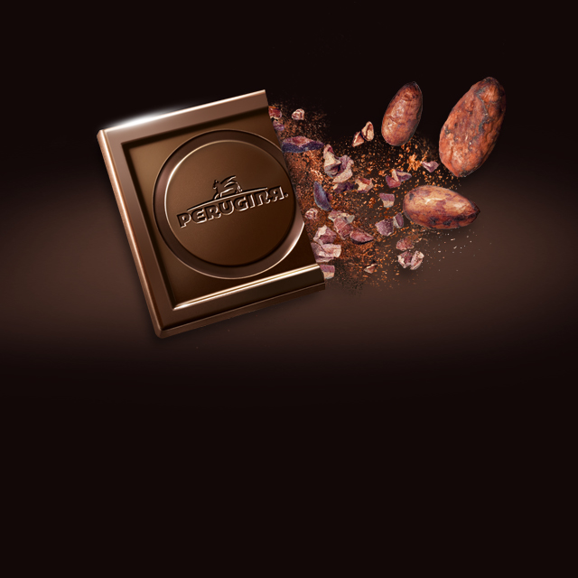 Cioccolato Nero Perugina con semi di cacao, il cioccolato fondente extra si arricchisce del gusto della granella caramellata di semi di cacao.