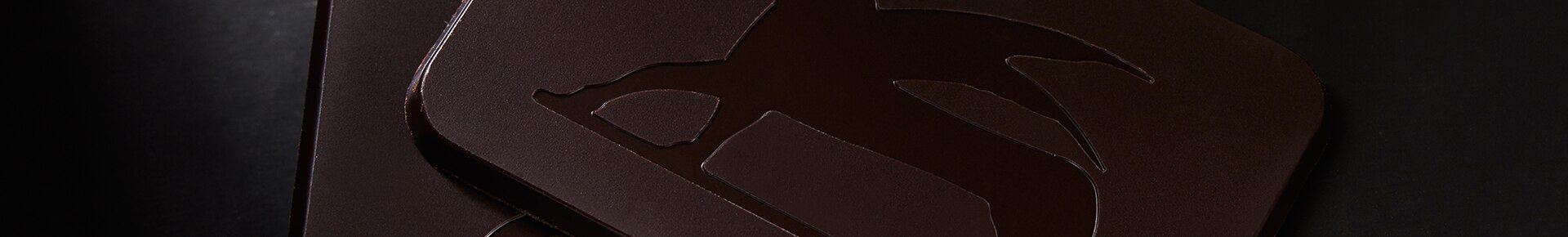 Prova il sapore intenso delle sfoglie di cioccolato fondente extra Perugina Prova il sapore intenso delle sfoglie di cioccolato fondente extra Perugina