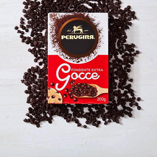 Le Gocce di Cioccolato extra fondente sono perfette per decorare e arricchire i tuoi dolci