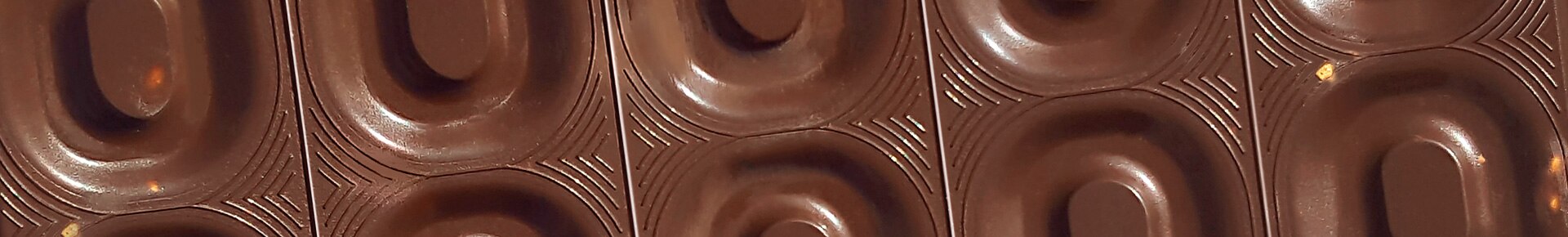 Lasciati conquistare dal cioccolato fondente con noci e lamponi Tavoletta di cioccolato fondente noci e lamponi di Perugina
