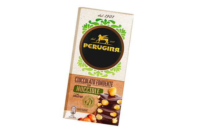 Tavoletta di cioccolato fondente con nocciole intere