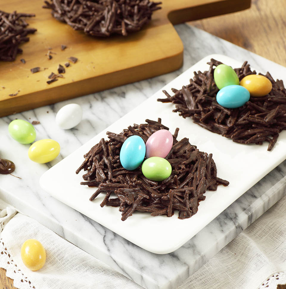 Ricetta dei nidi di Pasqua al cioccolato fondente