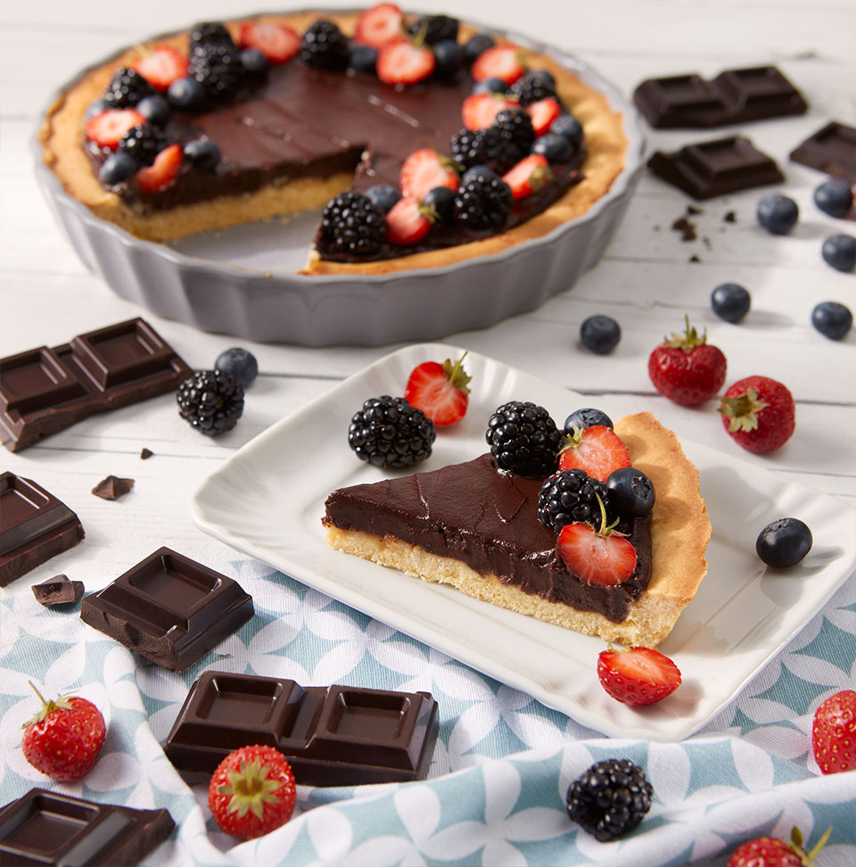 Crostata di frutta e crema al cioccolato