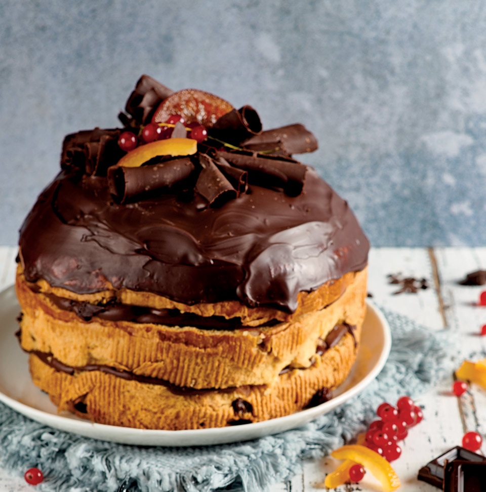 Panettone con crema al cioccolato e arancia