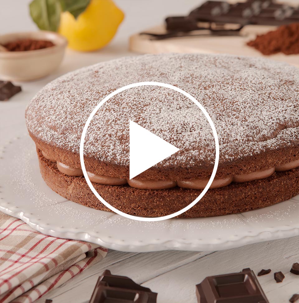 Torta paradiso al cioccolato fondente Perugina con farcitura di amarene