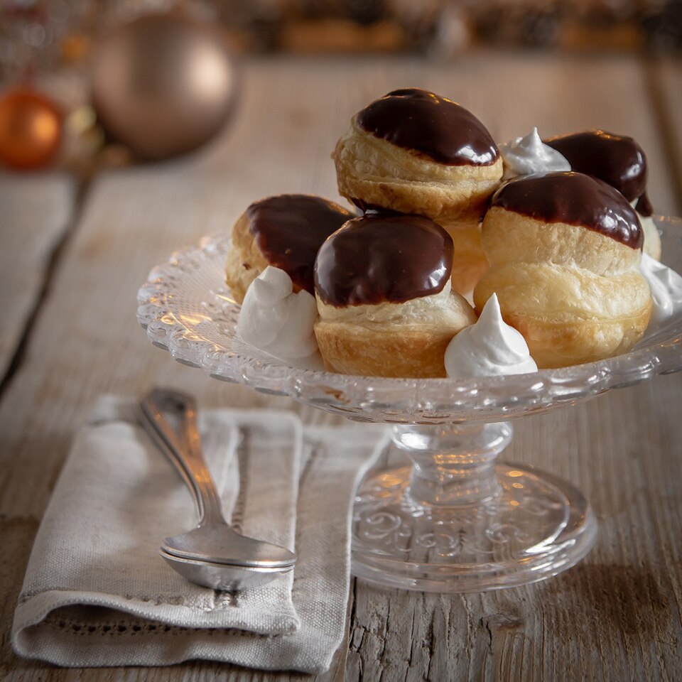 ricetta profiteroles con cioccolato fondente perugina